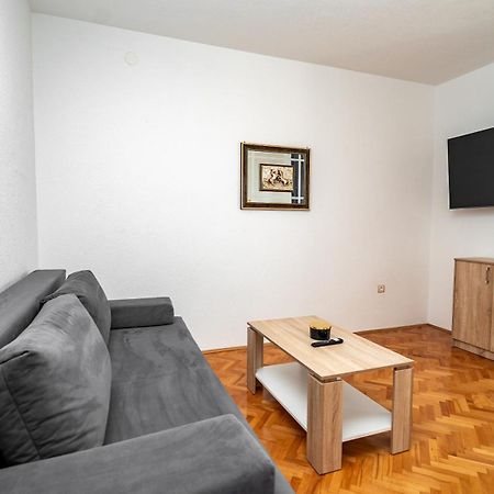 Calma Apartments トロギール エクステリア 写真