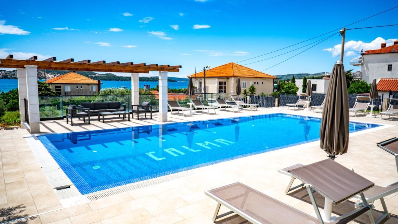 Calma Apartments トロギール エクステリア 写真