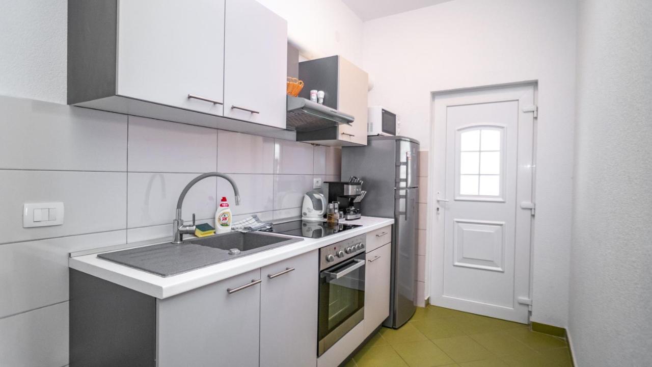 Calma Apartments トロギール エクステリア 写真