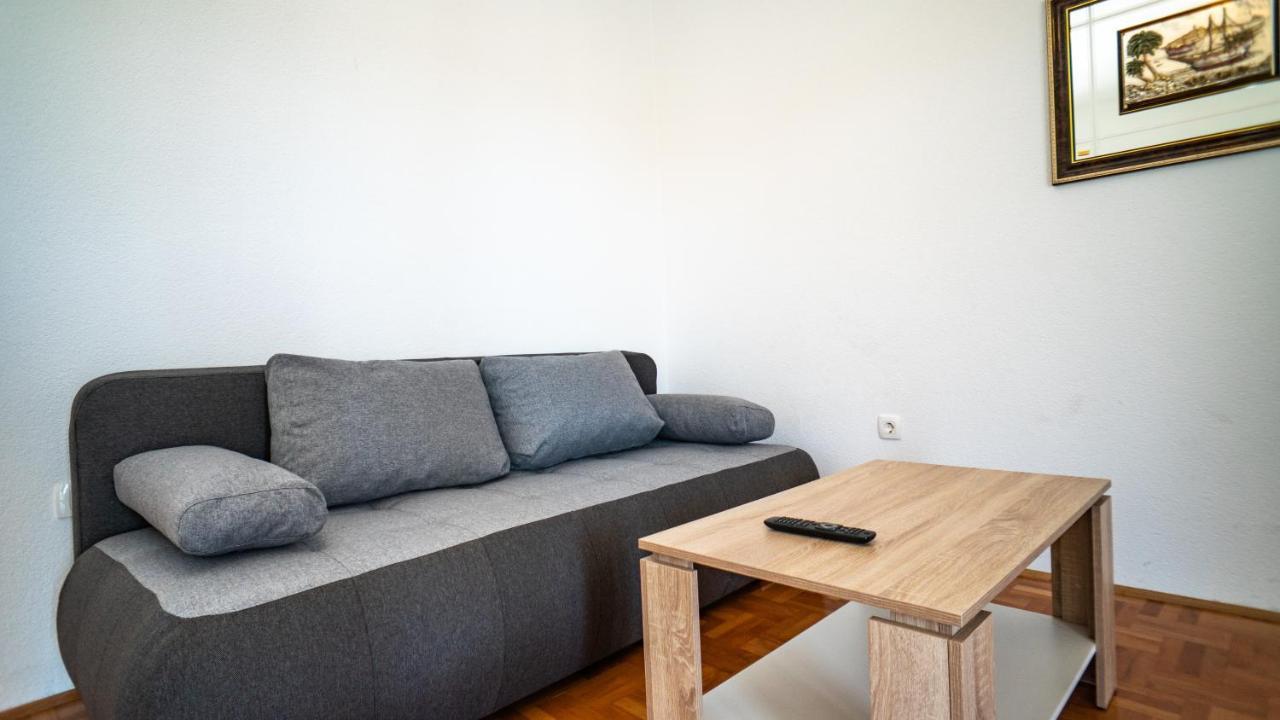 Calma Apartments トロギール エクステリア 写真