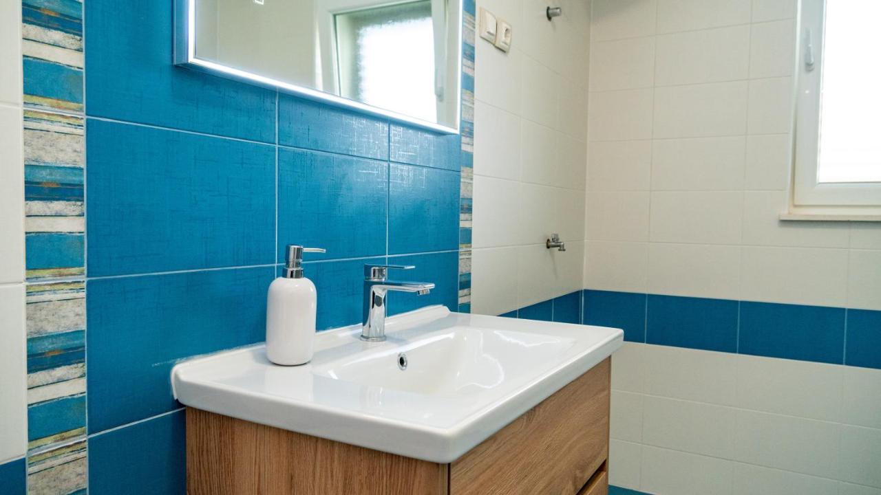 Calma Apartments トロギール エクステリア 写真